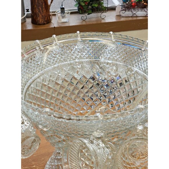 Anchor Hocking Wexford 4500/48A Punch Set 18 Cups & Ladle - Picture 2 of 16